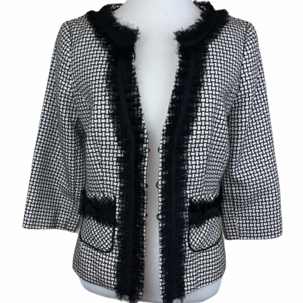 White House Black Market Cropped Tweed Lady  Blazer Fringe Jacket 4